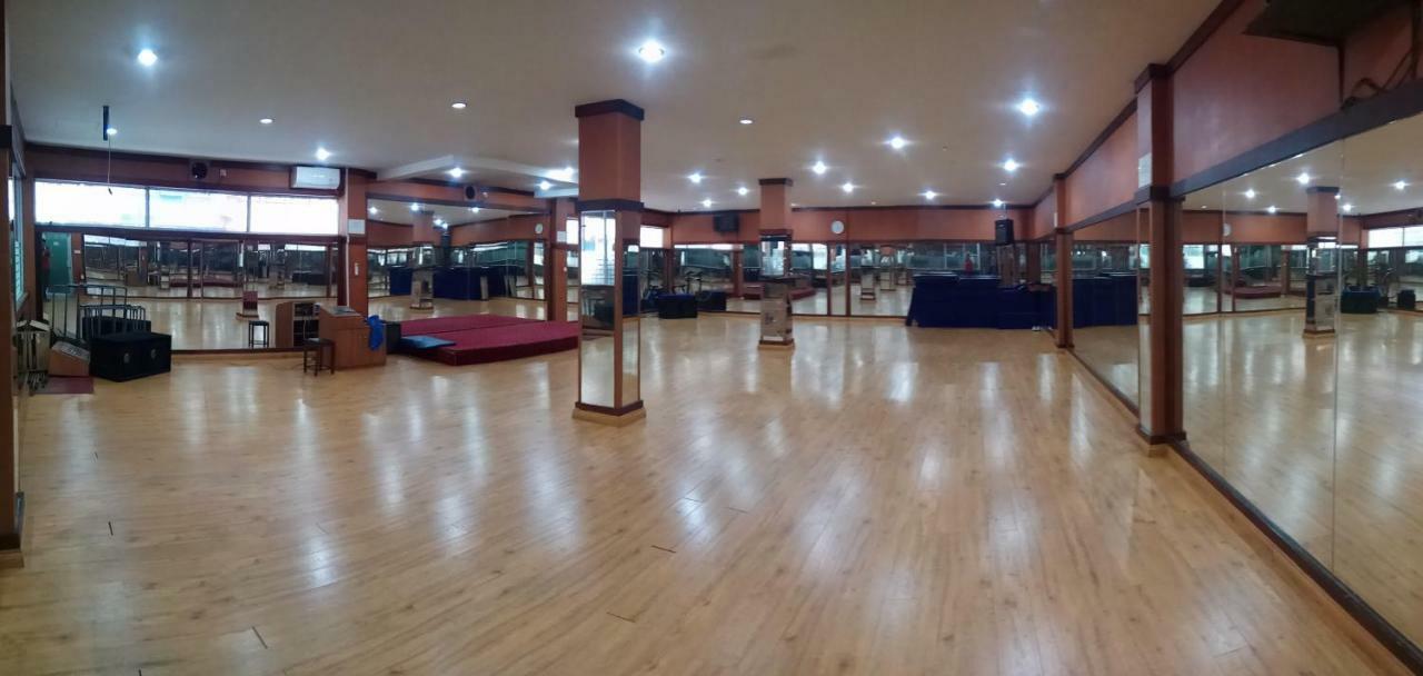 Batam Utama酒店 外观 照片